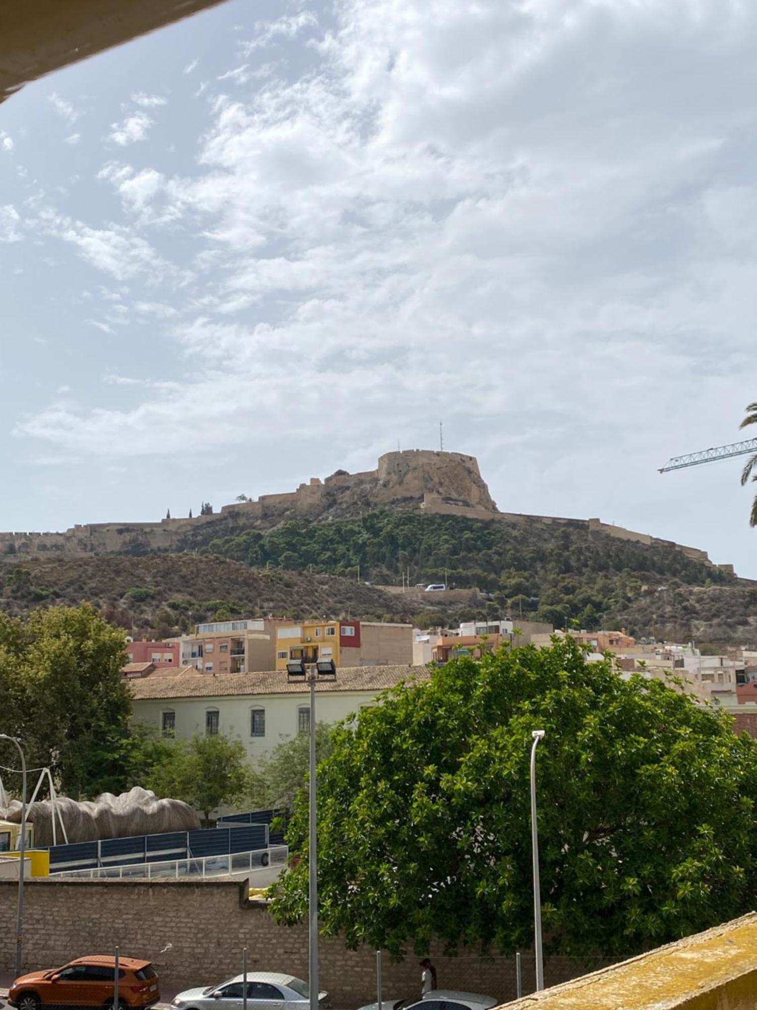Santa Banana Apartment Alicante Ngoại thất bức ảnh